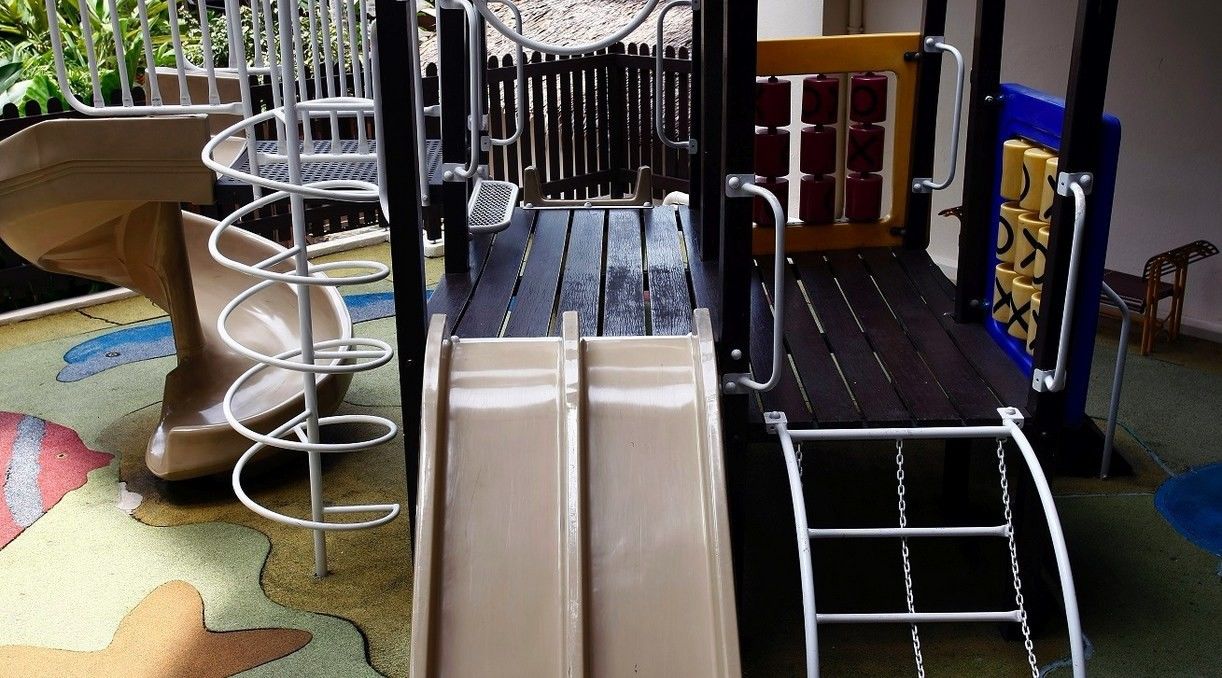 Avillion Port Dickson Hotel Kültér fotó A slide