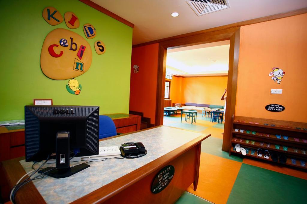 Avillion Port Dickson Hotel Kültér fotó The Kid's Only area at the station